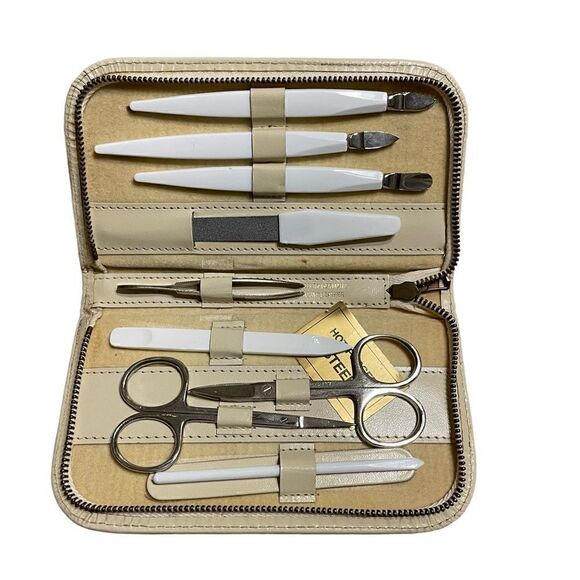 Vintage Cream Leather West Germany Manicure Set - Picture 3 of 11